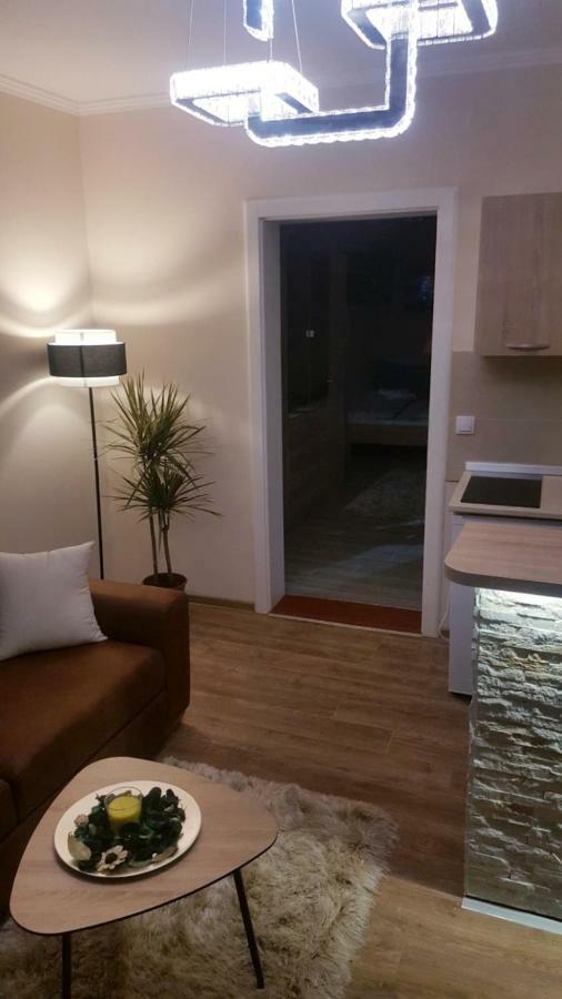Apartmani Stari Grad Cacak Exterior photo