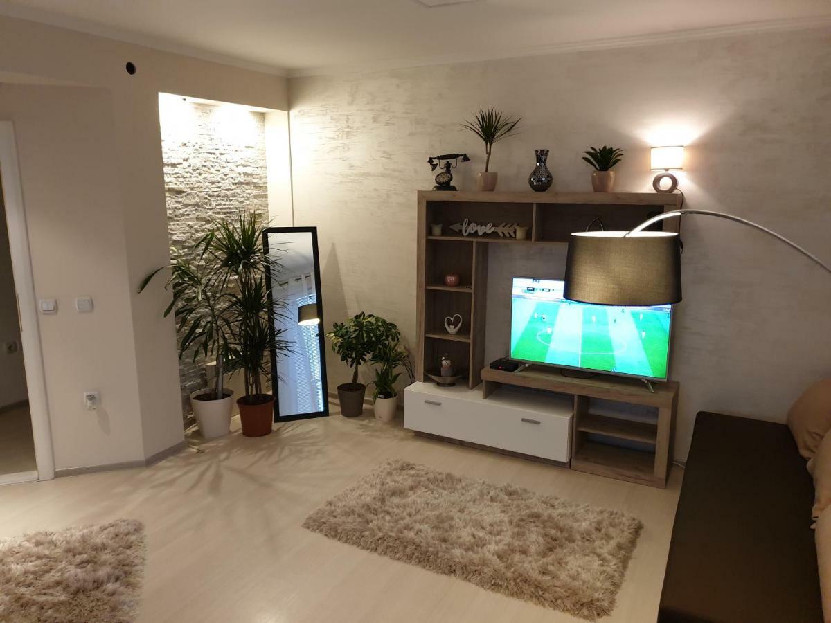 Apartmani Stari Grad Cacak Exterior photo